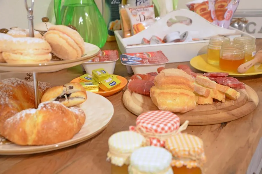 Lo Scialle Della Luna Bed and Breakfast Ulassai