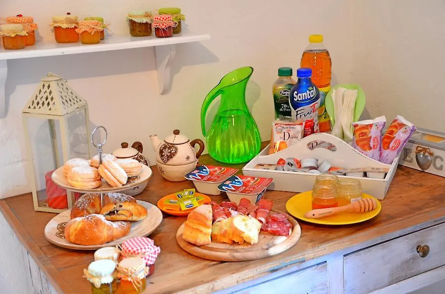 Lo Scialle Della Luna Bed & Breakfast Ulassai 0*,