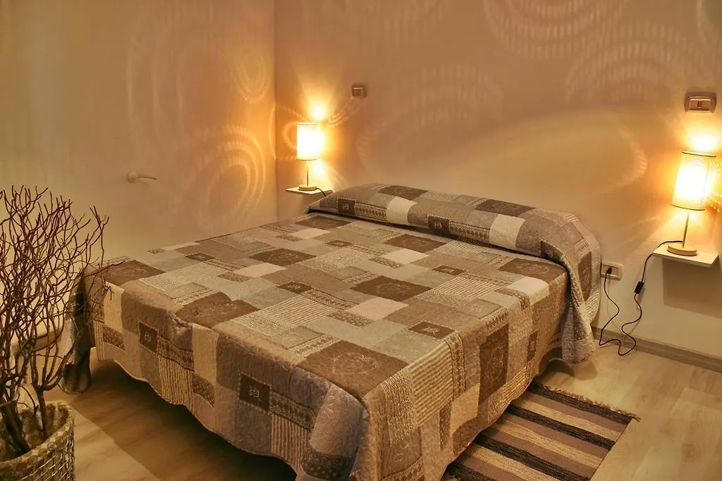 Lo Scialle Della Luna Bed & Breakfast Ulassai