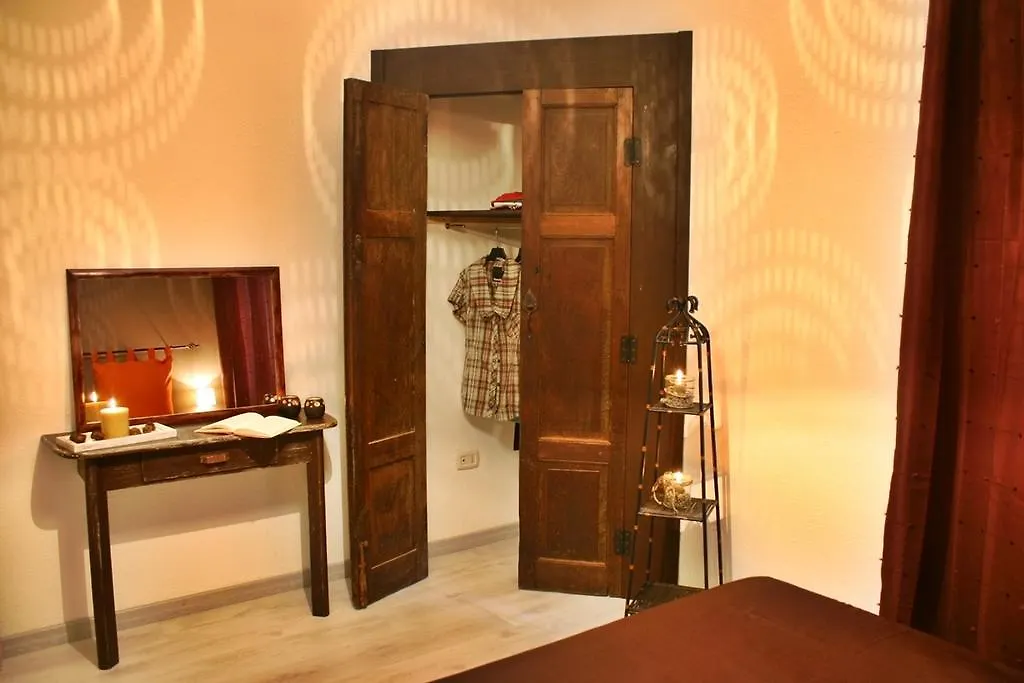 Lo Scialle Della Luna Bed and Breakfast Ulassai 0*,  Italien